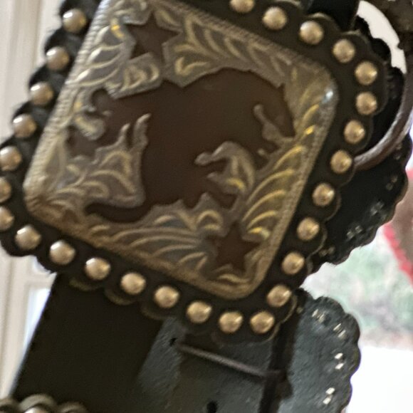 Cowperson Tach belt